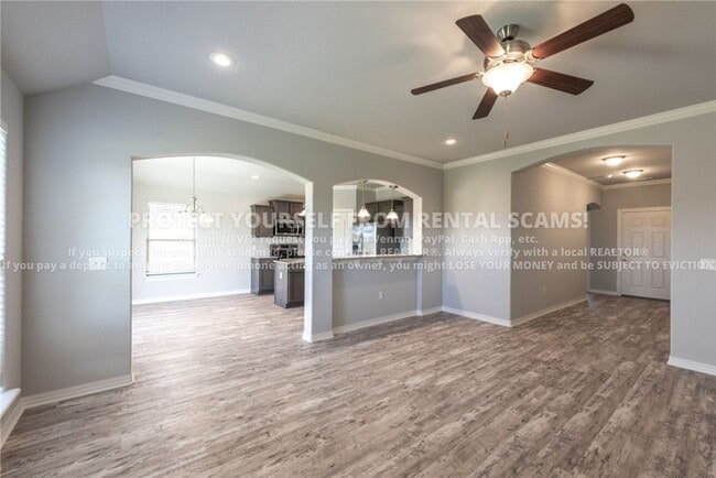 Photo - 4505 W Divide Dr