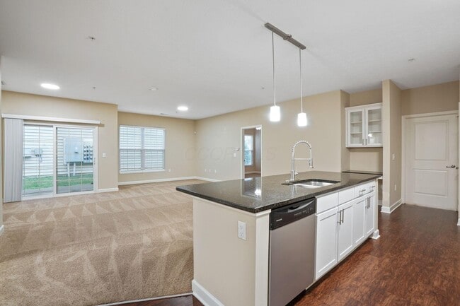 Building Photo - 5119 Foxtail Pine St