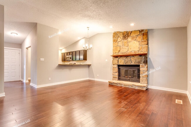 Photo - 8500 Olde Colony Trl Unidad 34