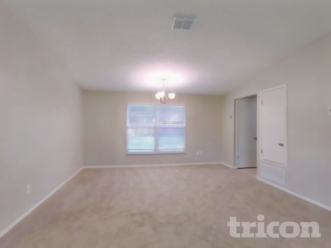 Photo - 1641 Rhonda Dr