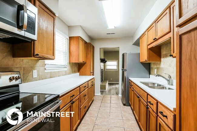 Photo - 907 Gatewood St
