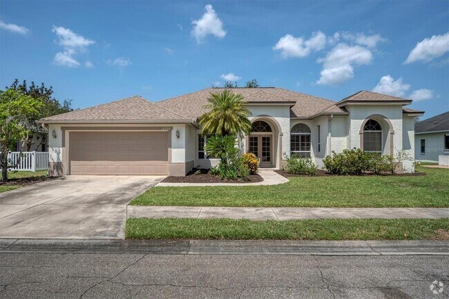 Building Photo - 6268 Aventura Dr Rental