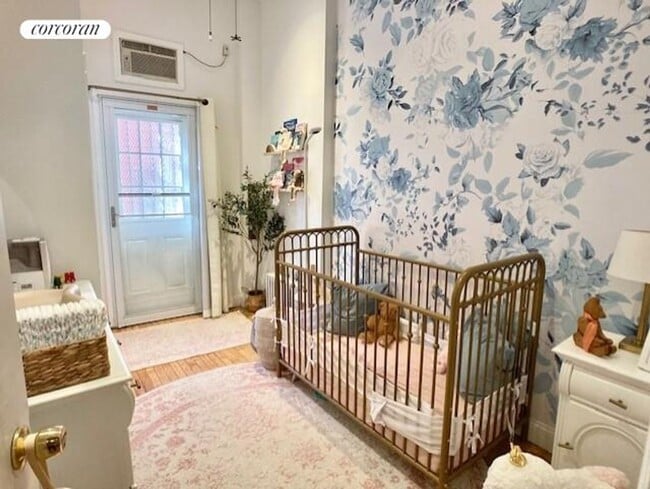 Photo - 276 Prospect Park W