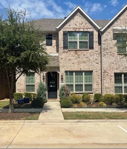 Photo - 2208 Zenith Ave