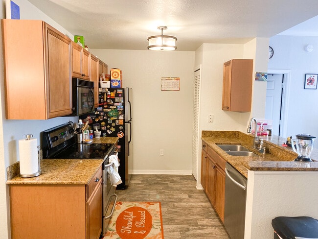 Kitchen - 700 S Harbour Island Blvd Unit NA