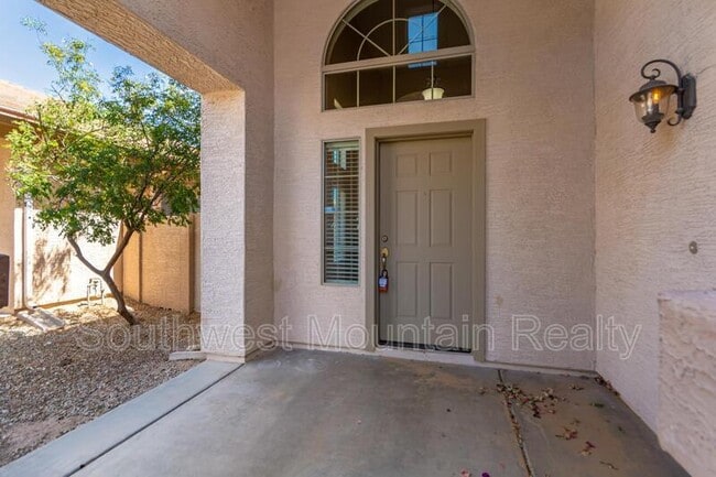 Photo - 41261 W Laramie Rd
