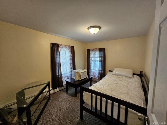 Photo - 49 Beacon St Unit Upper Apartment