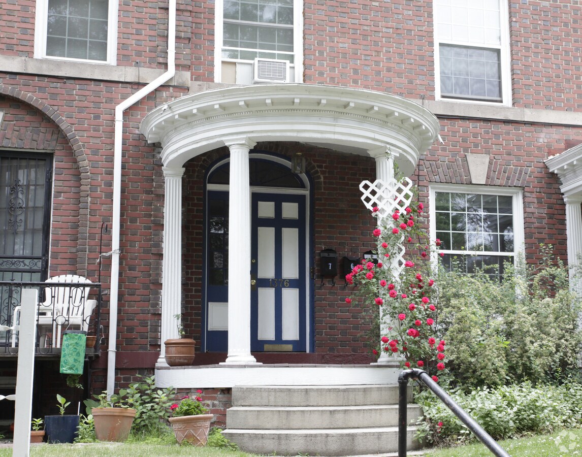 Photo - The Georgian