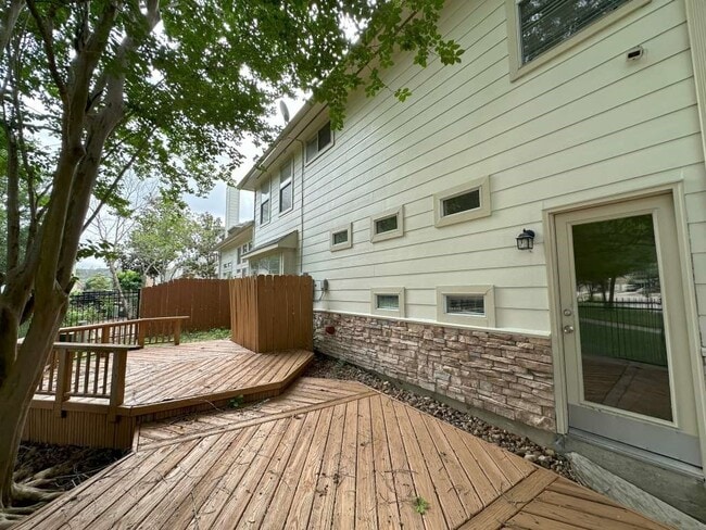 Photo - 7203 Welshwood Ln