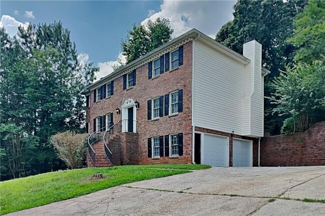 Building Photo - 3651 Mountain Cove Rd