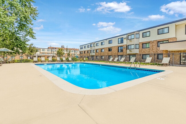 Photo - Ridgebrook Apartments