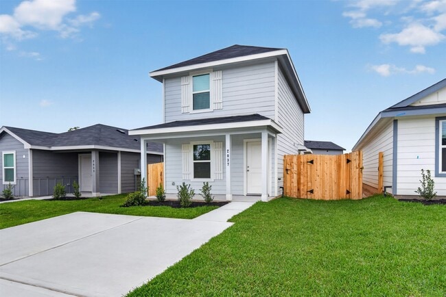 Photo - 2037 E Gemini Dr