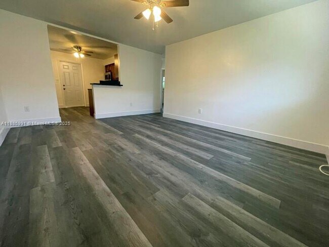 Photo - 1283 NE 109th St Unit 2