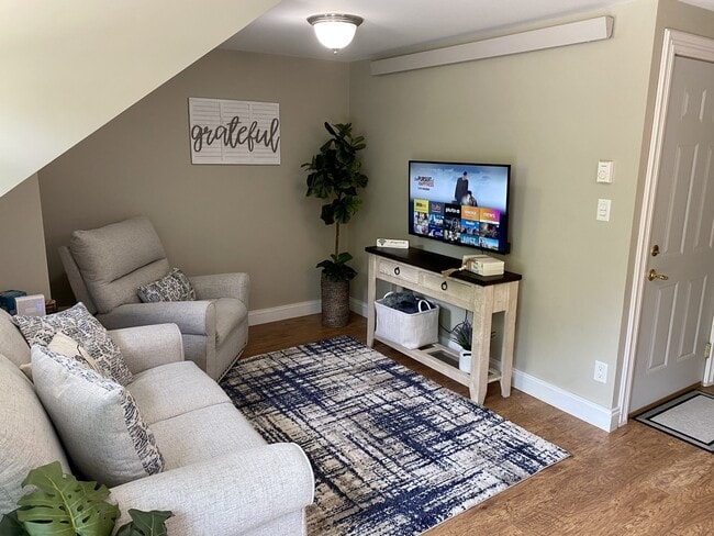 Photo - 2546 E Snow Rd