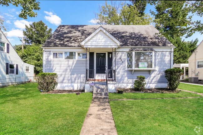 Building Photo - 731 Silver Creek Rd Rental
