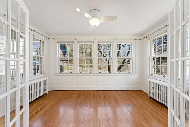 Photo - 92 Pocantico St