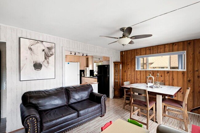 Photo - 10853 Pearl Ct