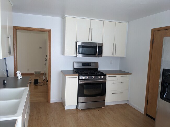 Photo - 2812 S 61st St Unit 2812