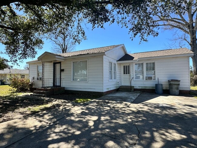 Photo - 3806 Harvard St