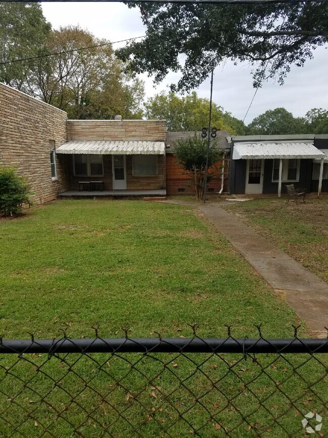 Building Photo - 1713 Darwin Rd SE Unit A Rental