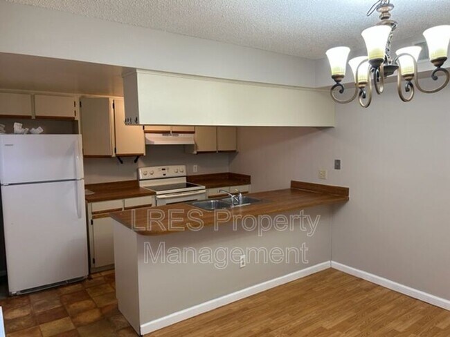 Photo - 4562 Lighthouse Cir