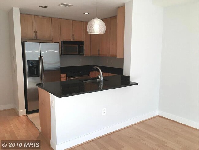 4101 Albemarle St NW
