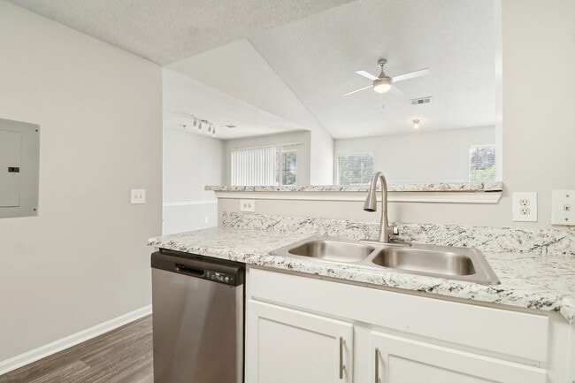 Varia en Oakcrest - Varia at Oakcrest