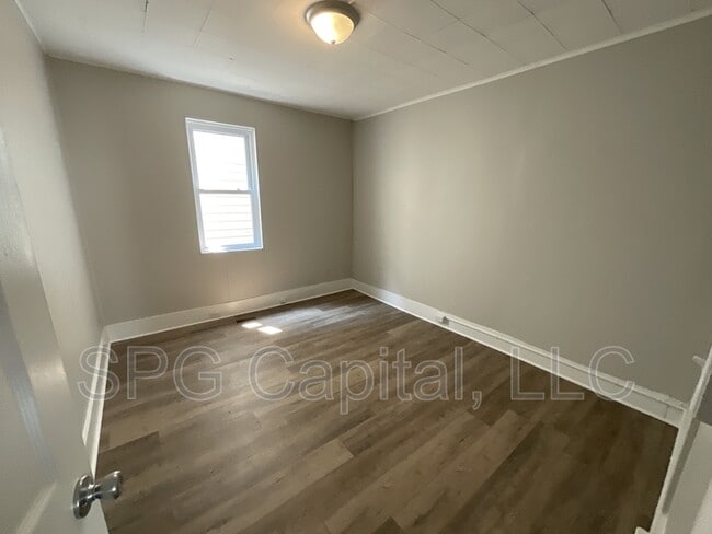 Photo - 115 N Penn St