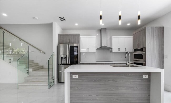 Photo - 3140 Carter St Unidad 3140