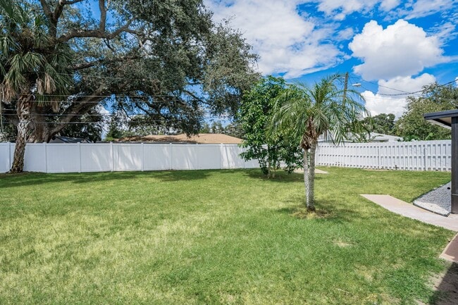 Photo - 5425 36th Ave N