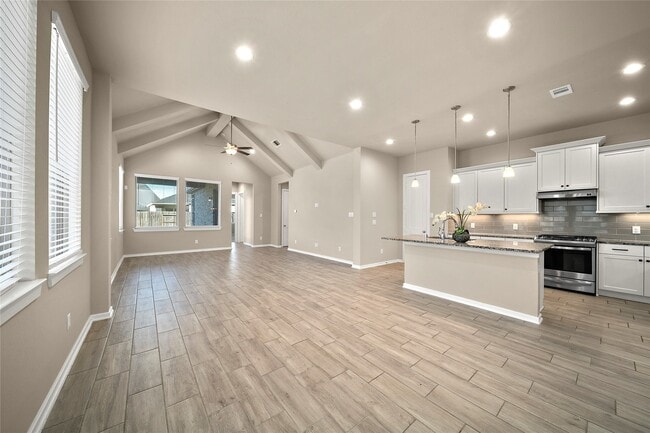 Building Photo - 4614 Ana Ridge Ln