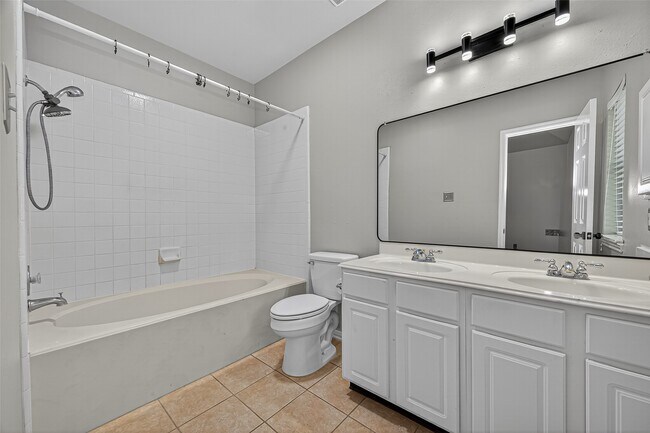 Photo - 18407 Maple Mill Dr