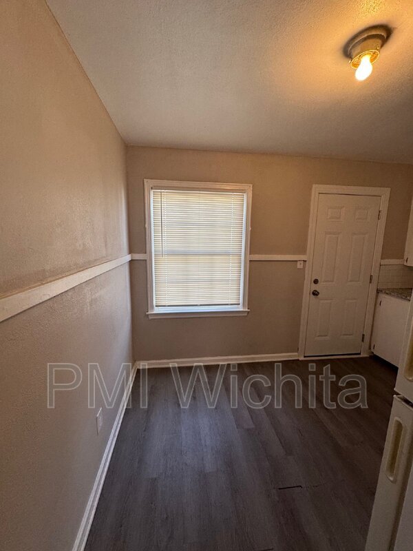 Photo - 1512 S Pattie St Unit #1