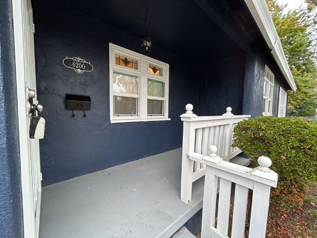 Photo - Cute 2 bedroom 1 bath in Tahoe Park Sacram...