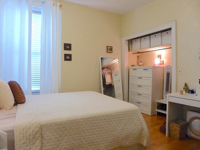 Photo - 5 Warwick St