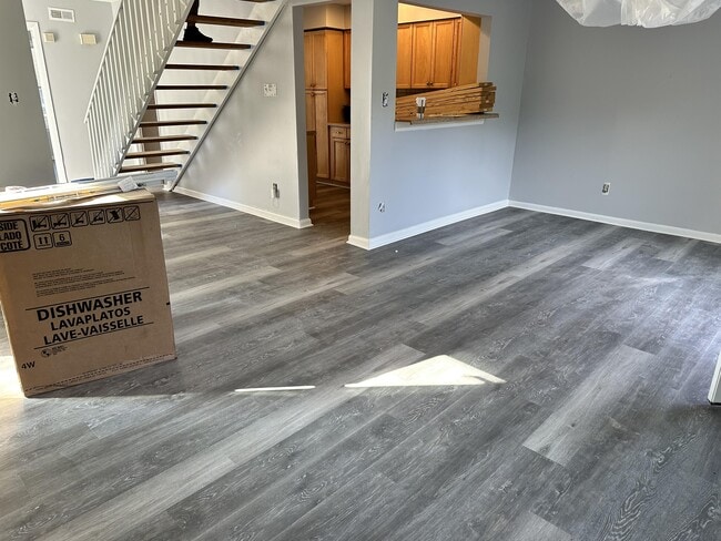 Photo - 5324 Commons Ct