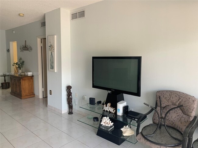 Photo - 1985 S Ocean Dr Unit MZM