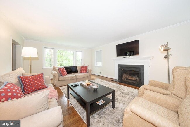 Photo - 538 Conestoga Rd