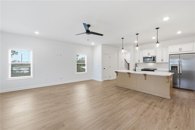 Photo - 1914 Cassia Aly