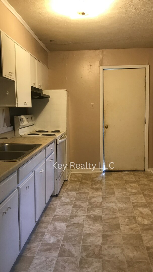 Photo - 308-A First Street - Pineville