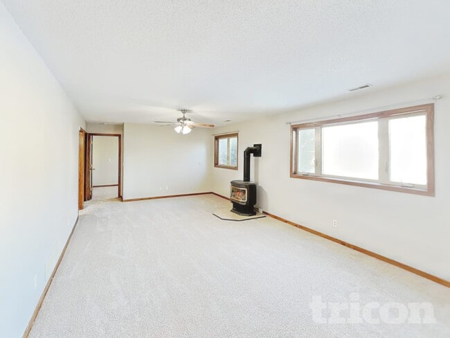 Photo - 8009 Delano Way