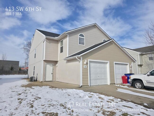 Building Photo - 413 SW 6 St