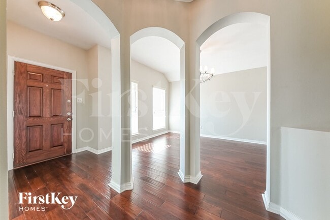 Photo - 3108 Silver Creek Dr