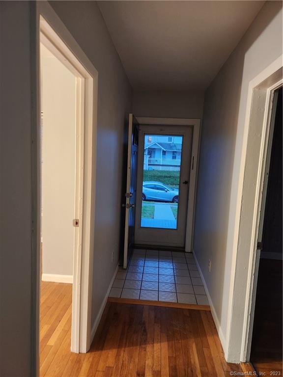 43 Hoyt St Apartment For Rent in Danbury, CT