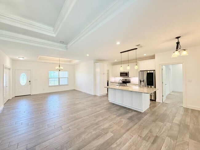 Photo - Luxurious 4-Bedroom Home