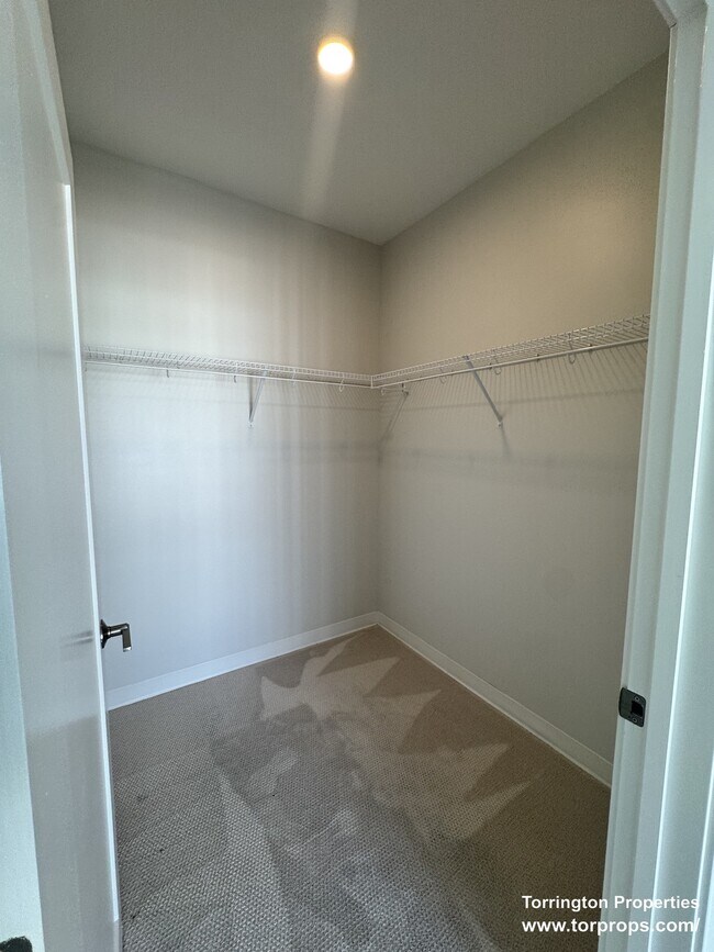 Photo - 289 Walk Hill St Unit 422