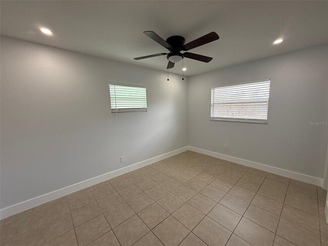 Photo - 229 Justin Way