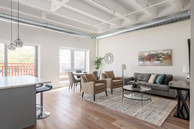 Photo - 6700 W North Ave Unidad 317