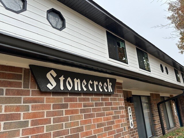 Photo - 776 N Storer Ave