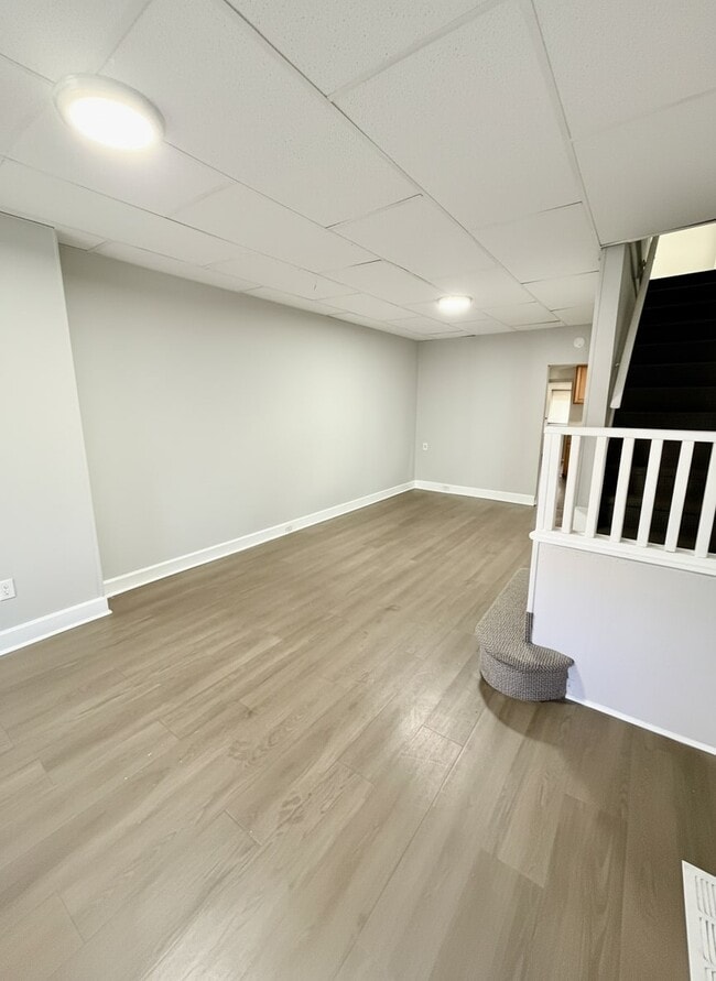 Photo - 252 E Cambria St